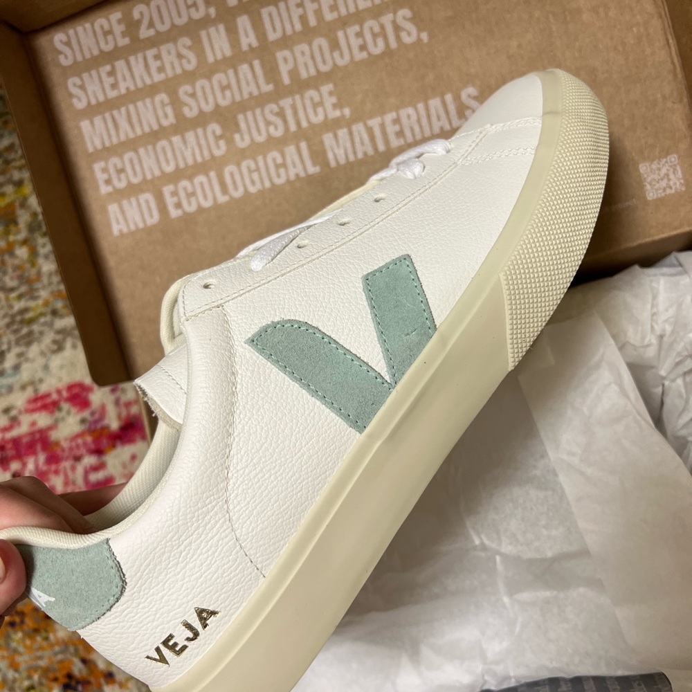 Veja Sneakers